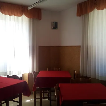 La Colombella Guest house 3*